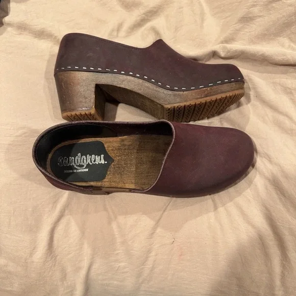 Sandgrens Leather Clogs - Picture 3 of 12